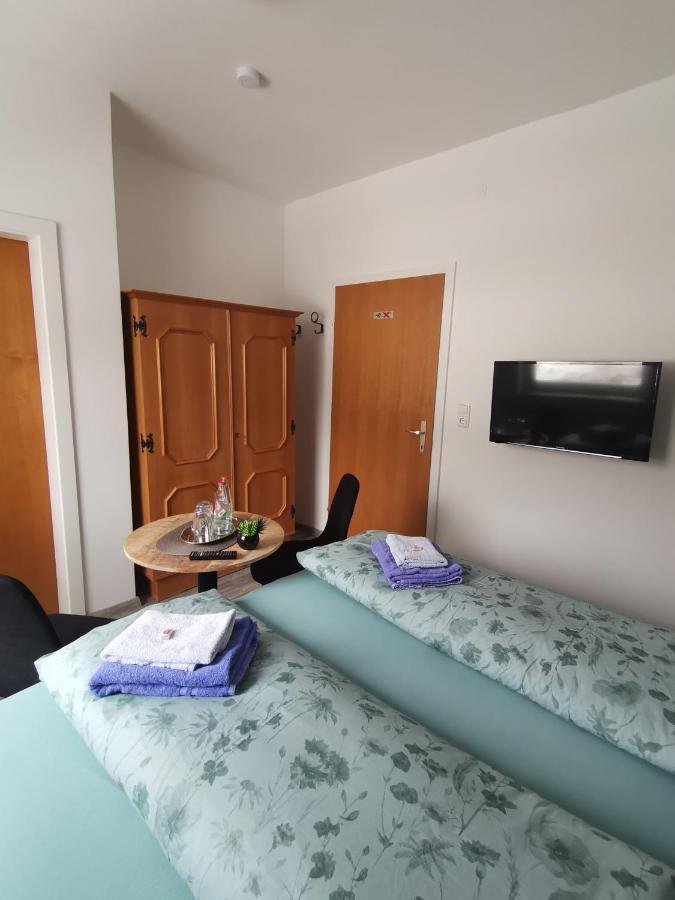 Haus Bergblick Fruehstueckspension Oberort エクステリア 写真
