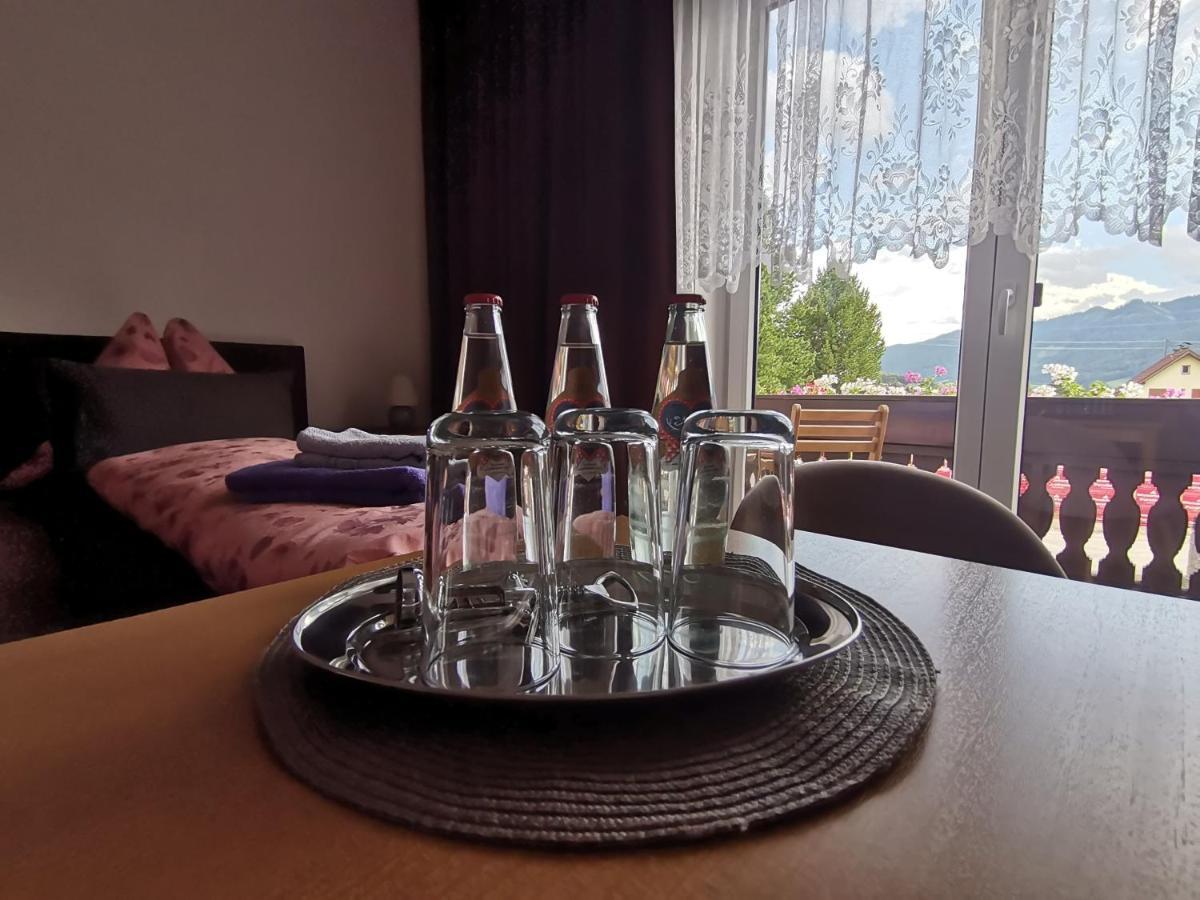 Haus Bergblick Fruehstueckspension Oberort エクステリア 写真